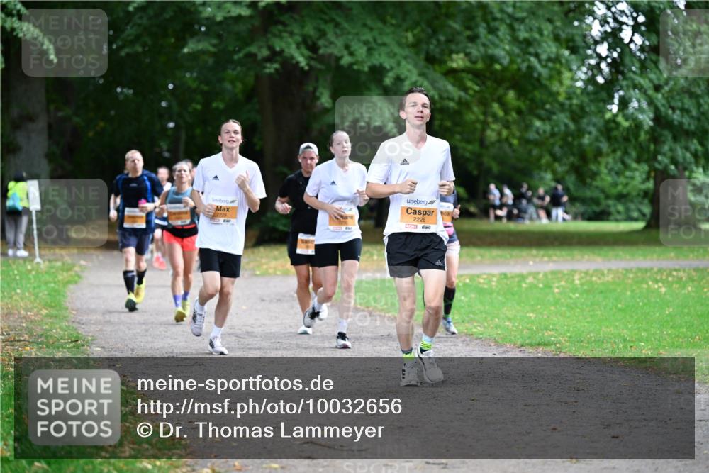 30.08.2026 - Blankeneser Heldenlauf Dr. Thomas Lammeyer http://msf.ph/oto/10032656 30.08.2026 10:37:02 Laufen 2229, 2228 meine-sportfotos.de