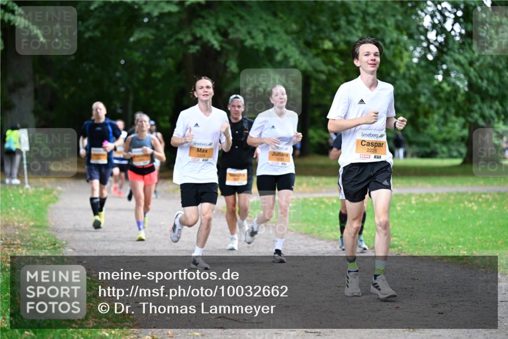 30.08.2026 - Blankeneser Heldenlauf Dr. Thomas Lammeyer http://msf.ph/oto/10032662 30.08.2026 10:37:02 Laufen 2229, 2228 meine-sportfotos.de