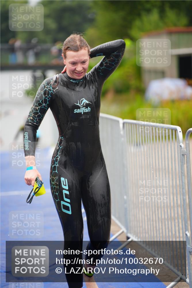 30.08.2026 - Elbe Triathlon Hamburg LAZAROV Photography http://msf.ph/oto/10032670 30.08.2026 08:43:36 Schwimmen 283, 319, 381 meine-sportfotos.de