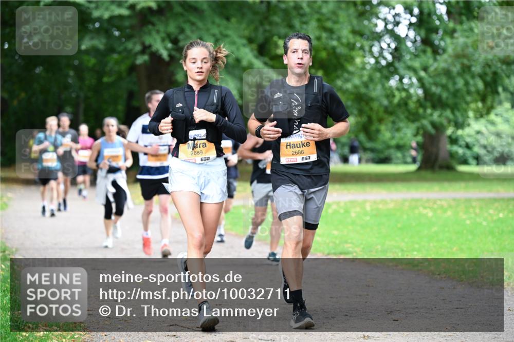 30.08.2026 - Blankeneser Heldenlauf Dr. Thomas Lammeyer http://msf.ph/oto/10032711 30.08.2026 10:37:09 Laufen 2689, 2688 meine-sportfotos.de