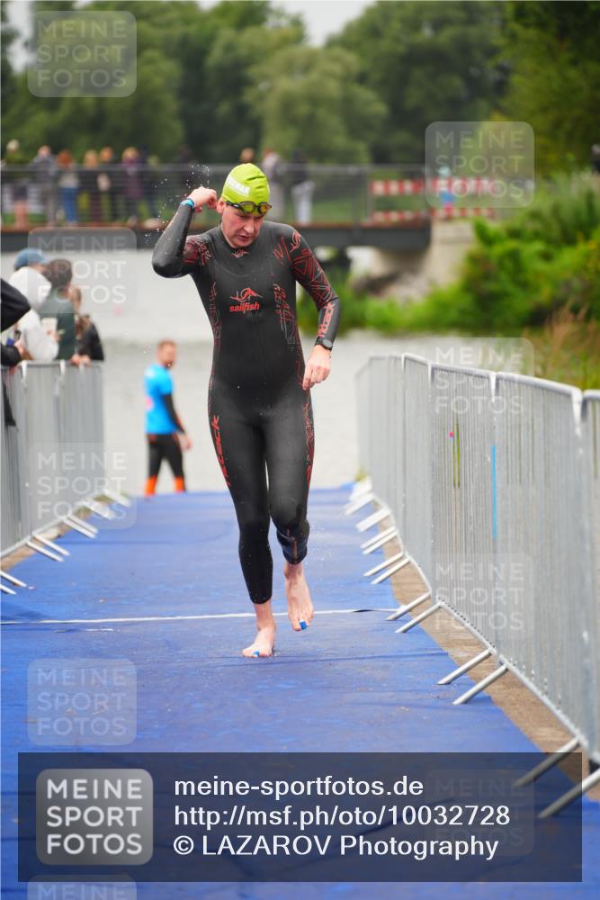 30.08.2026 - Elbe Triathlon Hamburg LAZAROV Photography http://msf.ph/oto/10032728 30.08.2026 08:44:18 Schwimmen 276, 445 meine-sportfotos.de