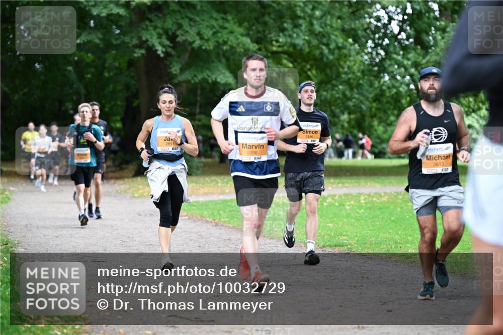 30.08.2026 - Blankeneser Heldenlauf Dr. Thomas Lammeyer http://msf.ph/oto/10032729 30.08.2026 10:37:11 Laufen 2851, 2306, 2186, 2613 meine-sportfotos.de