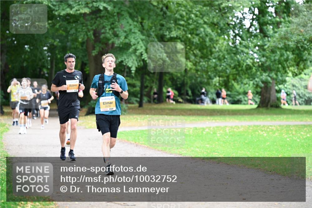 30.08.2026 - Blankeneser Heldenlauf Dr. Thomas Lammeyer http://msf.ph/oto/10032752 30.08.2026 10:37:14 Laufen 2391, 2572 meine-sportfotos.de