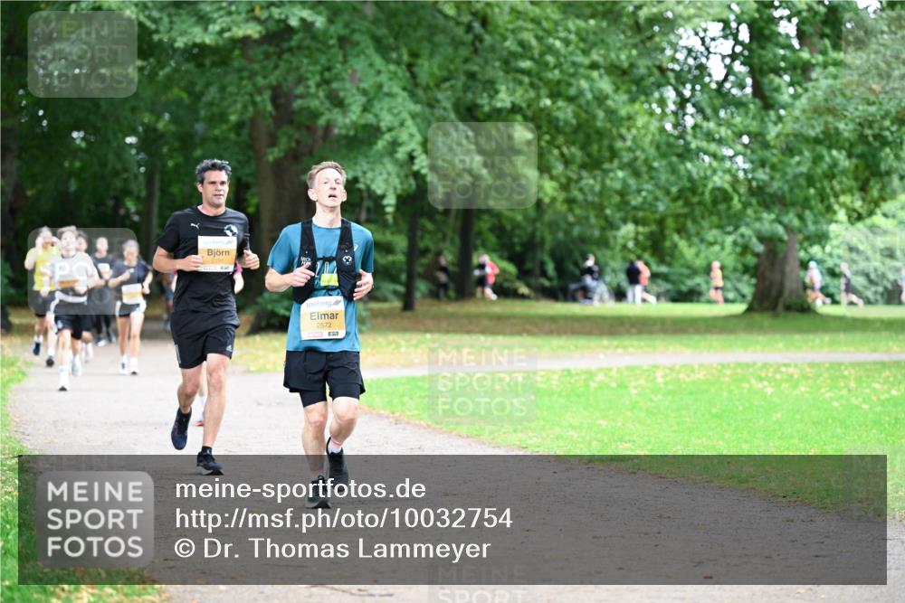 30.08.2026 - Blankeneser Heldenlauf Dr. Thomas Lammeyer http://msf.ph/oto/10032754 30.08.2026 10:37:14 Laufen 2572, 3 meine-sportfotos.de