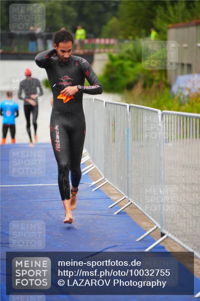30.08.2026 - Elbe Triathlon Hamburg LAZAROV Photography http://msf.ph/oto/10032755 30.08.2026 08:45:08 Schwimmen 320 meine-sportfotos.de