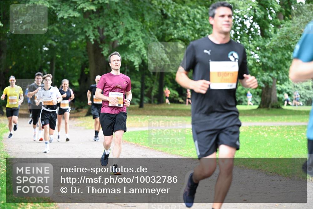 30.08.2026 - Blankeneser Heldenlauf Dr. Thomas Lammeyer http://msf.ph/oto/10032786 30.08.2026 10:37:17 Laufen 21, 1975 meine-sportfotos.de