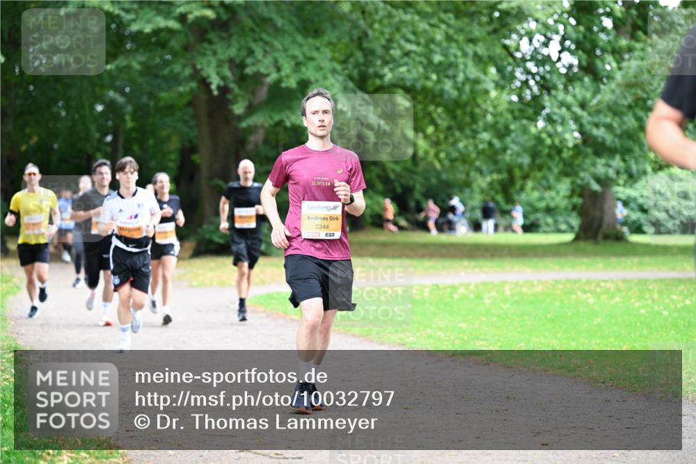 30.08.2026 - Blankeneser Heldenlauf Dr. Thomas Lammeyer http://msf.ph/oto/10032797 30.08.2026 10:37:18 Laufen 21, 0975, 2244, 57 meine-sportfotos.de