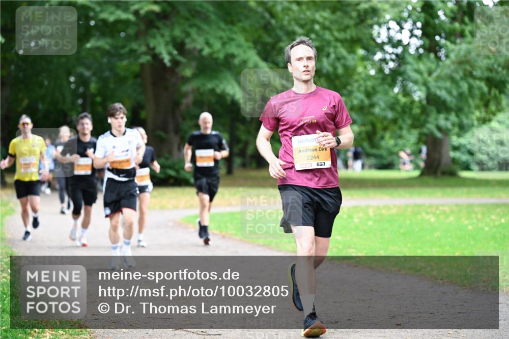 30.08.2026 - Blankeneser Heldenlauf Dr. Thomas Lammeyer http://msf.ph/oto/10032805 30.08.2026 10:37:18 Laufen 21, 0975, 2244, 57 meine-sportfotos.de