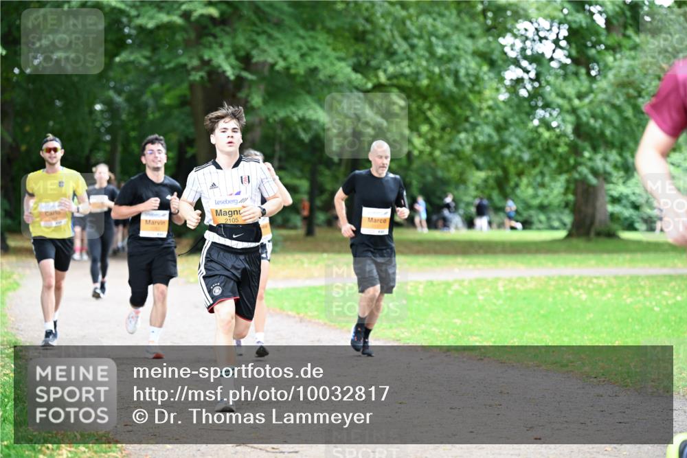 30.08.2026 - Blankeneser Heldenlauf Dr. Thomas Lammeyer http://msf.ph/oto/10032817 30.08.2026 10:37:20 Laufen 2105 meine-sportfotos.de