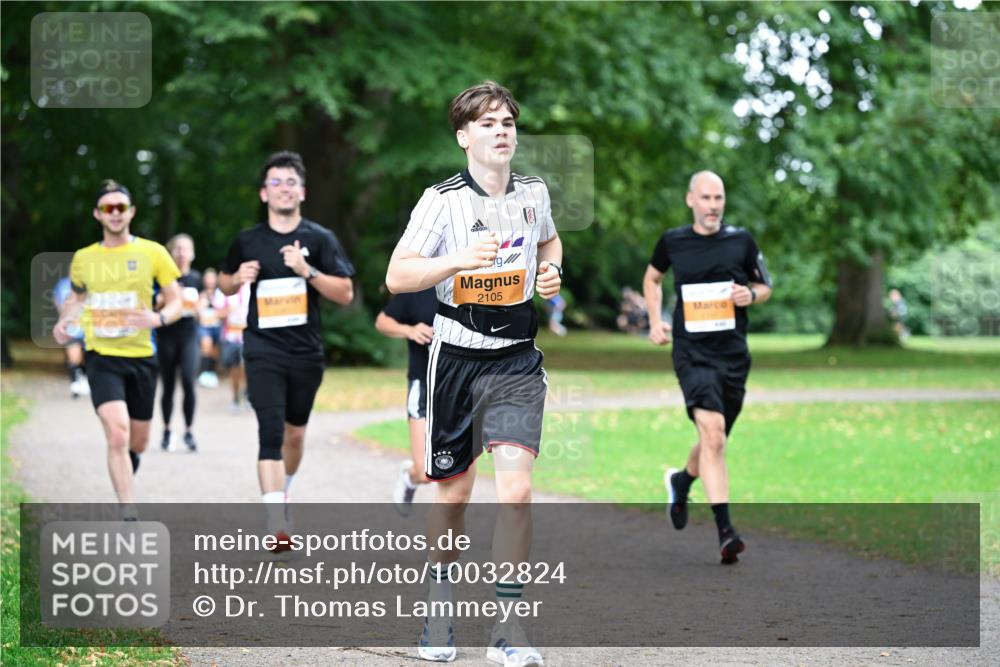 30.08.2026 - Blankeneser Heldenlauf Dr. Thomas Lammeyer http://msf.ph/oto/10032824 30.08.2026 10:37:21 Laufen 2105 meine-sportfotos.de
