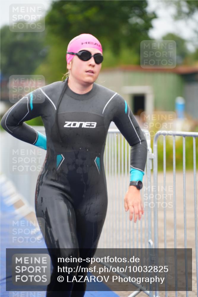 30.08.2026 - Elbe Triathlon Hamburg LAZAROV Photography http://msf.ph/oto/10032825 30.08.2026 08:46:09 Schwimmen 330 meine-sportfotos.de