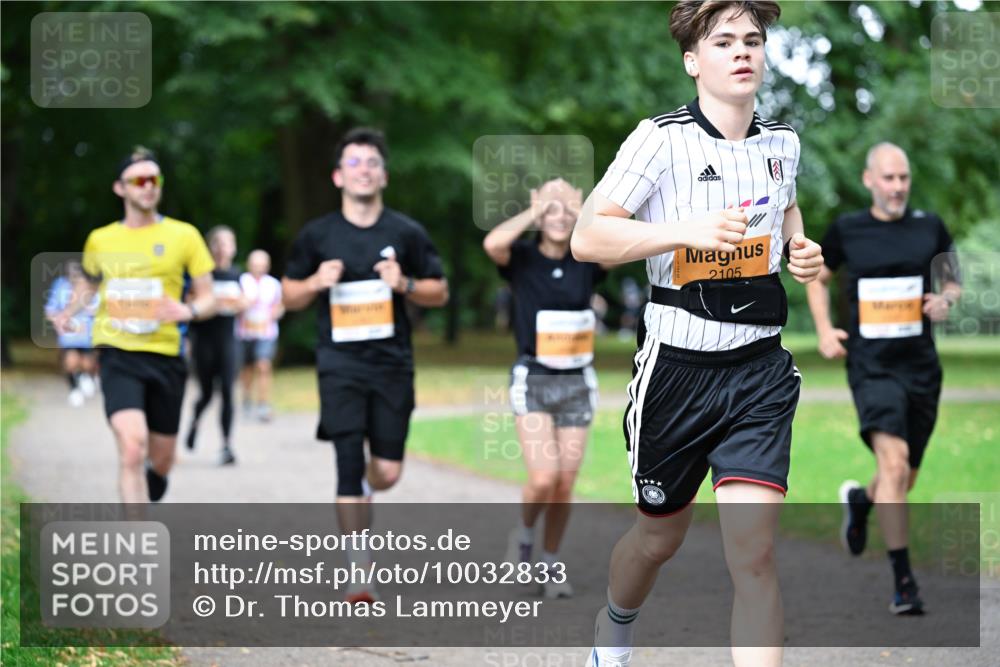 30.08.2026 - Blankeneser Heldenlauf Dr. Thomas Lammeyer http://msf.ph/oto/10032833 30.08.2026 10:37:21 Laufen 2105 meine-sportfotos.de