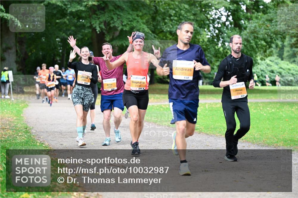 30.08.2026 - Blankeneser Heldenlauf Dr. Thomas Lammeyer http://msf.ph/oto/10032987 30.08.2026 10:37:41 Laufen 2660, 2937, 2479, 2373, 2944, 7 meine-sportfotos.de
