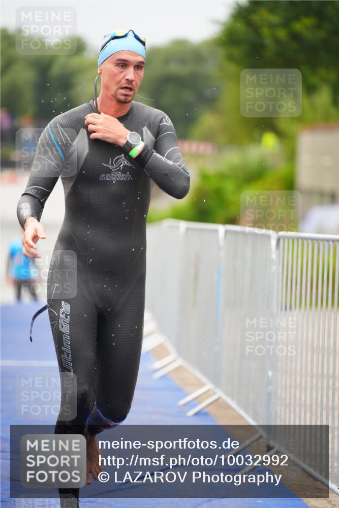 30.08.2026 - Elbe Triathlon Hamburg LAZAROV Photography http://msf.ph/oto/10032992 30.08.2026 08:47:44 Schwimmen 412, 432, 502 meine-sportfotos.de