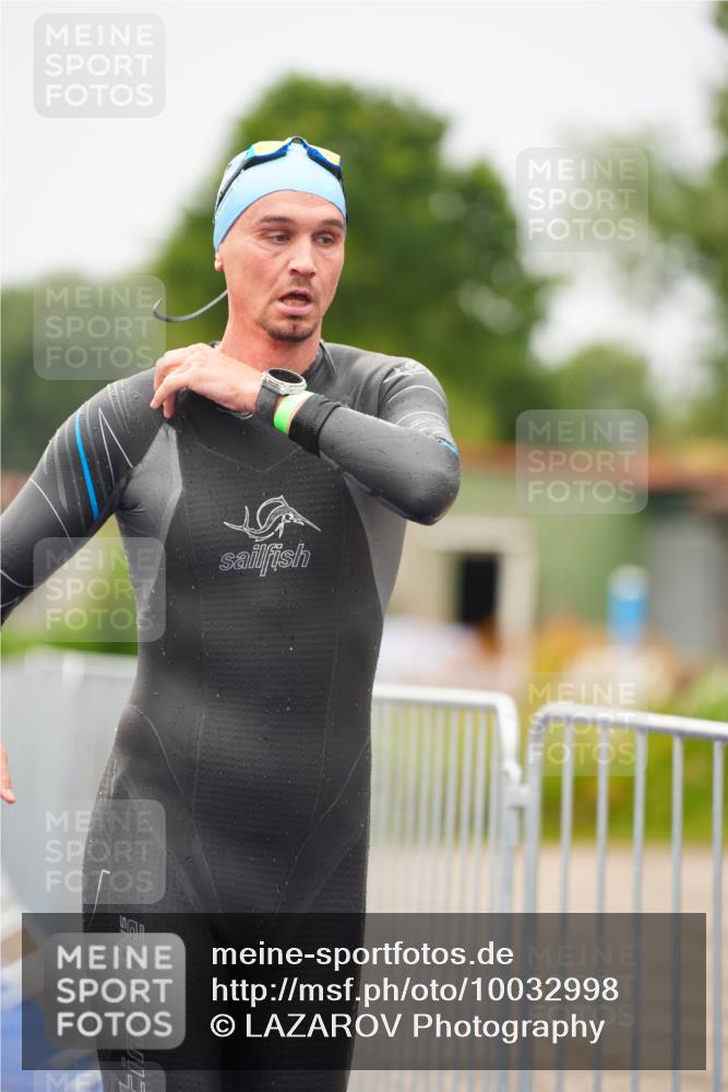30.08.2026 - Elbe Triathlon Hamburg LAZAROV Photography http://msf.ph/oto/10032998 30.08.2026 08:47:45 Schwimmen 412, 432, 502 meine-sportfotos.de
