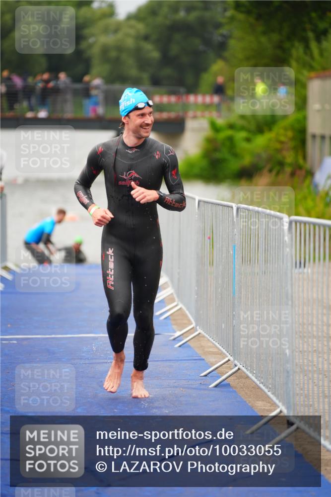 30.08.2026 - Elbe Triathlon Hamburg LAZAROV Photography http://msf.ph/oto/10033055 30.08.2026 08:48:21 Schwimmen 458 meine-sportfotos.de