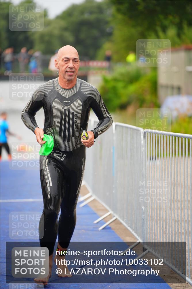 30.08.2026 - Elbe Triathlon Hamburg LAZAROV Photography http://msf.ph/oto/10033102 30.08.2026 08:48:34 Schwimmen 261, 458 meine-sportfotos.de