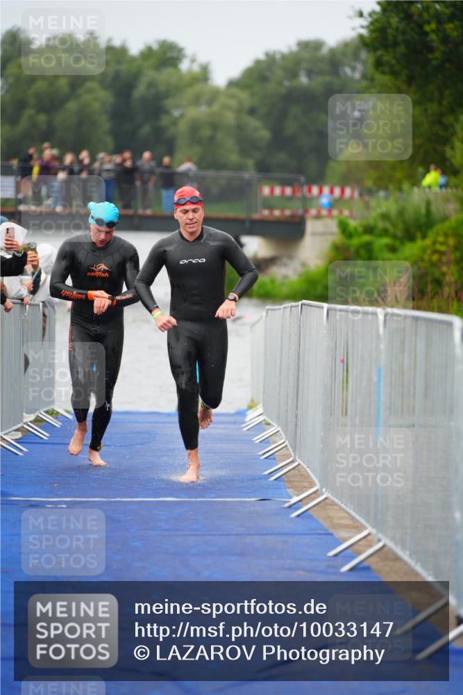 30.08.2026 - Elbe Triathlon Hamburg LAZAROV Photography http://msf.ph/oto/10033147 30.08.2026 08:49:19 Schwimmen 398, 466 meine-sportfotos.de