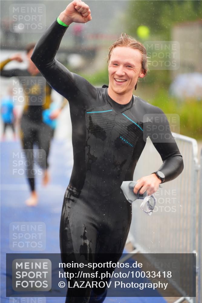 30.08.2026 - Elbe Triathlon Hamburg LAZAROV Photography http://msf.ph/oto/10033418 30.08.2026 08:50:42 Schwimmen 346, 423, 446, 459, 527 meine-sportfotos.de