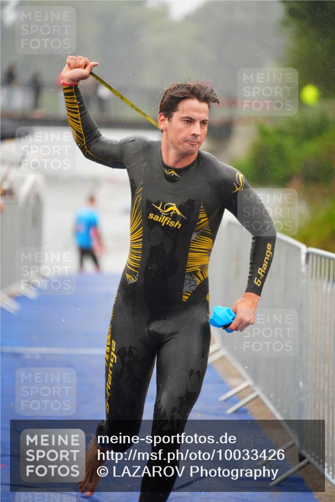 30.08.2026 - Elbe Triathlon Hamburg LAZAROV Photography http://msf.ph/oto/10033426 30.08.2026 08:50:44 Schwimmen 346, 423, 459, 527 meine-sportfotos.de