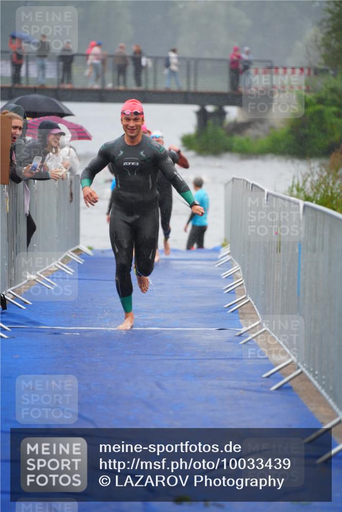 30.08.2026 - Elbe Triathlon Hamburg LAZAROV Photography http://msf.ph/oto/10033439 30.08.2026 08:50:59 Schwimmen 527, 916 meine-sportfotos.de