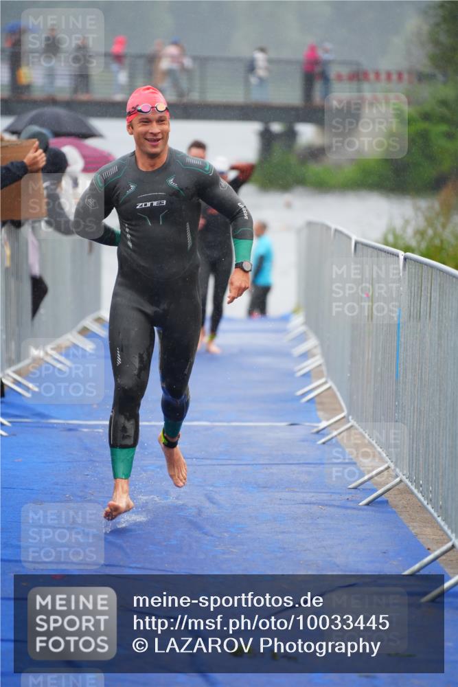 30.08.2026 - Elbe Triathlon Hamburg LAZAROV Photography http://msf.ph/oto/10033445 30.08.2026 08:51:00 Schwimmen 484, 527, 689, 916 meine-sportfotos.de