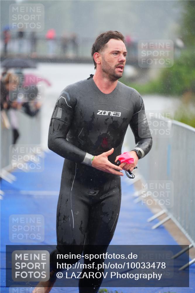 30.08.2026 - Elbe Triathlon Hamburg LAZAROV Photography http://msf.ph/oto/10033478 30.08.2026 08:51:06 Schwimmen 484, 689, 916 meine-sportfotos.de