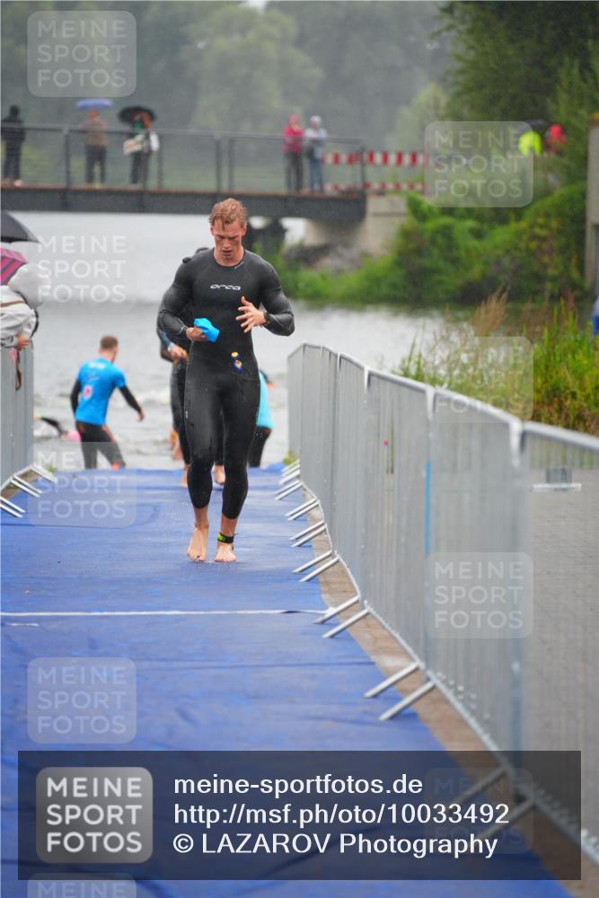 30.08.2026 - Elbe Triathlon Hamburg LAZAROV Photography http://msf.ph/oto/10033492 30.08.2026 08:51:33 Schwimmen 394, 457 meine-sportfotos.de