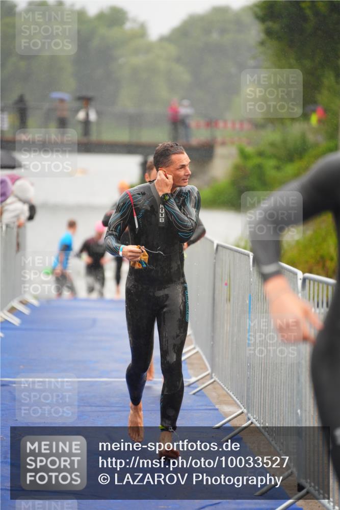 30.08.2026 - Elbe Triathlon Hamburg LAZAROV Photography http://msf.ph/oto/10033527 30.08.2026 08:51:39 Schwimmen 248, 394, 464 meine-sportfotos.de