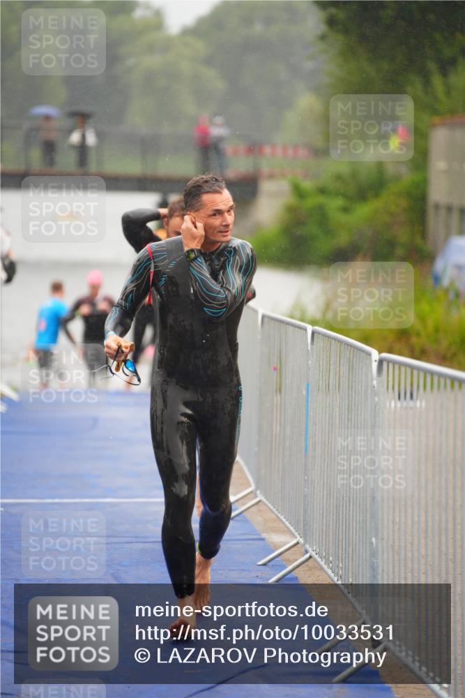 30.08.2026 - Elbe Triathlon Hamburg LAZAROV Photography http://msf.ph/oto/10033531 30.08.2026 08:51:39 Schwimmen 248, 394, 464 meine-sportfotos.de