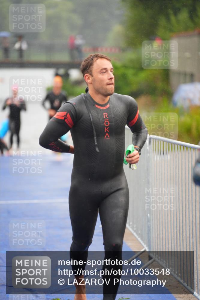 30.08.2026 - Elbe Triathlon Hamburg LAZAROV Photography http://msf.ph/oto/10033548 30.08.2026 08:51:42 Schwimmen 248, 394, 464 meine-sportfotos.de