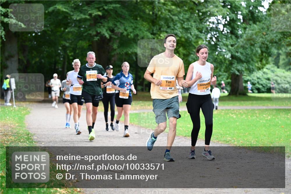 30.08.2026 - Blankeneser Heldenlauf Dr. Thomas Lammeyer http://msf.ph/oto/10033571 30.08.2026 10:38:59 Laufen 2182, 2181 meine-sportfotos.de