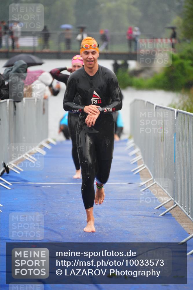 30.08.2026 - Elbe Triathlon Hamburg LAZAROV Photography http://msf.ph/oto/10033573 30.08.2026 08:51:48 Schwimmen 248, 394, 430, 464, 481 meine-sportfotos.de