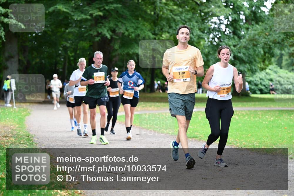 30.08.2026 - Blankeneser Heldenlauf Dr. Thomas Lammeyer http://msf.ph/oto/10033574 30.08.2026 10:38:59 Laufen 2182, 2181 meine-sportfotos.de