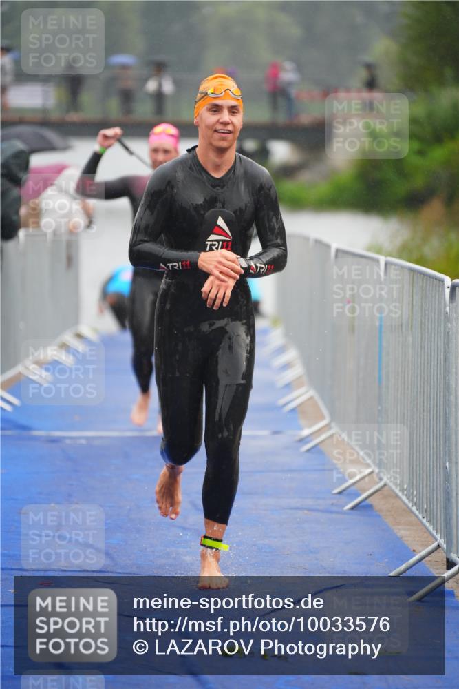 30.08.2026 - Elbe Triathlon Hamburg LAZAROV Photography http://msf.ph/oto/10033576 30.08.2026 08:51:48 Schwimmen 248, 394, 430, 464, 481 meine-sportfotos.de