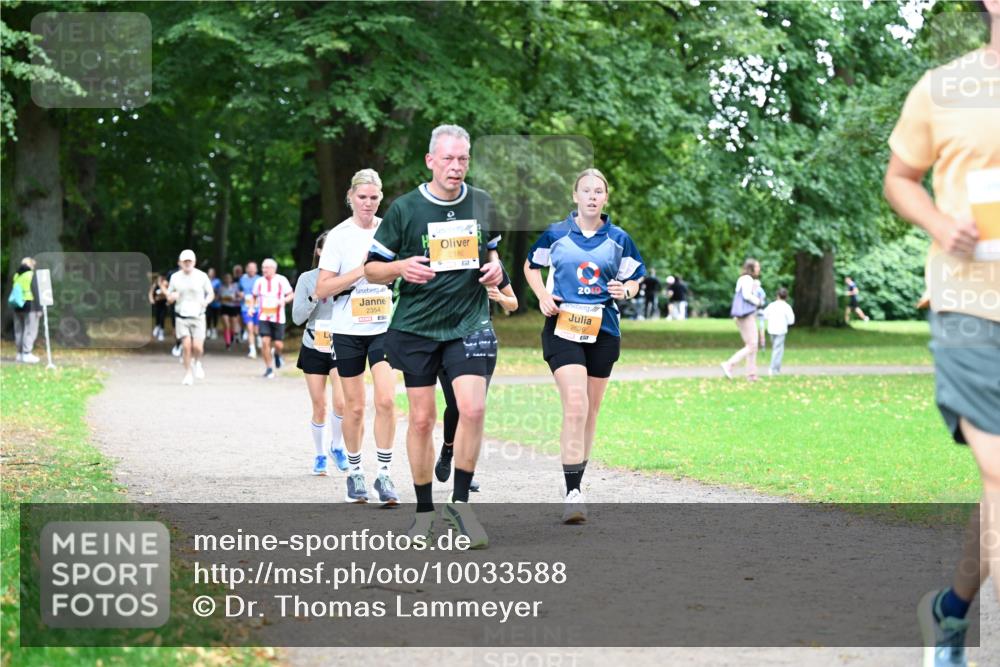 30.08.2026 - Blankeneser Heldenlauf Dr. Thomas Lammeyer http://msf.ph/oto/10033588 30.08.2026 10:39:00 Laufen 2354, 2180, 2010, 2626 meine-sportfotos.de