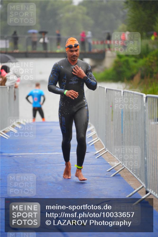 30.08.2026 - Elbe Triathlon Hamburg LAZAROV Photography http://msf.ph/oto/10033657 30.08.2026 08:52:02 Schwimmen 405, 420, 425, 426, 428, 430, 481, 493 meine-sportfotos.de