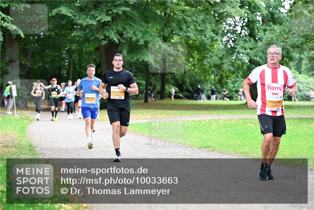 30.08.2026 - Blankeneser Heldenlauf Dr. Thomas Lammeyer http://msf.ph/oto/10033663 30.08.2026 10:39:11 Laufen 2004, 2172 meine-sportfotos.de