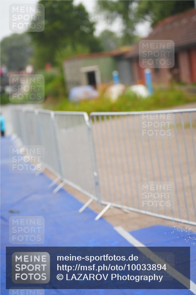30.08.2026 - Elbe Triathlon Hamburg LAZAROV Photography http://msf.ph/oto/10033894 30.08.2026 08:53:55 Schwimmen 460, 501, 595, 1895 meine-sportfotos.de