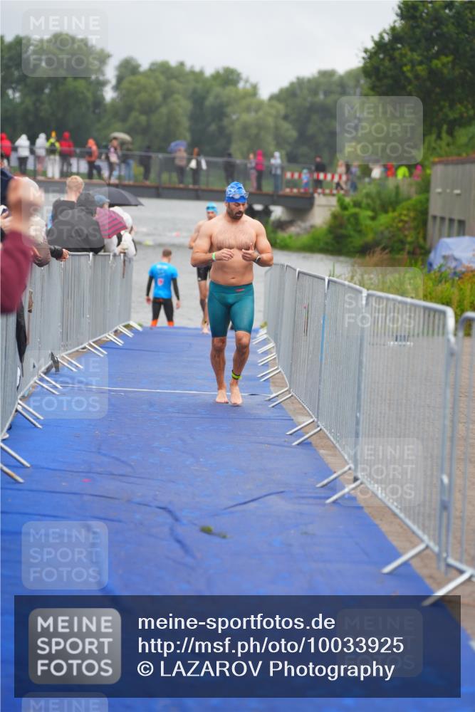 30.08.2026 - Elbe Triathlon Hamburg LAZAROV Photography http://msf.ph/oto/10033925 30.08.2026 08:54:24 Schwimmen 415, 431, 451, 482 meine-sportfotos.de