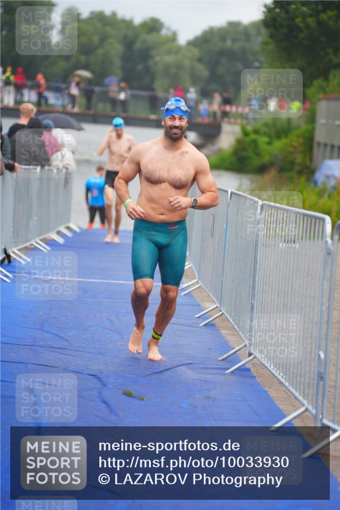 30.08.2026 - Elbe Triathlon Hamburg LAZAROV Photography http://msf.ph/oto/10033930 30.08.2026 08:54:26 Schwimmen 415, 431, 440, 451, 482 meine-sportfotos.de