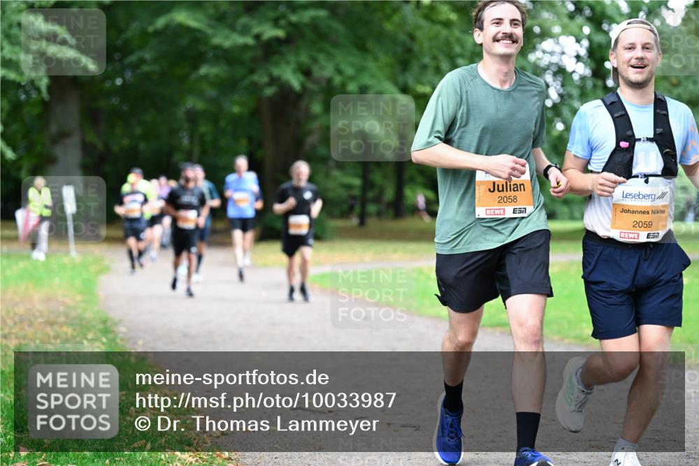 30.08.2026 - Blankeneser Heldenlauf Dr. Thomas Lammeyer http://msf.ph/oto/10033987 30.08.2026 10:39:57 Laufen 2058, 2059 meine-sportfotos.de