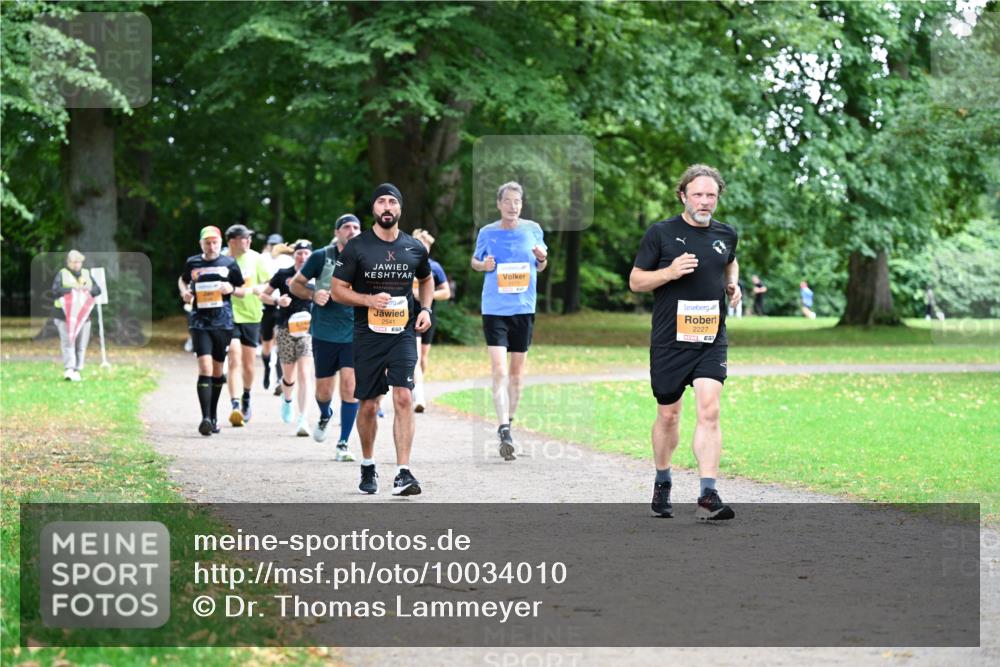 30.08.2026 - Blankeneser Heldenlauf Dr. Thomas Lammeyer http://msf.ph/oto/10034010 30.08.2026 10:40:00 Laufen 2541, 2227 meine-sportfotos.de