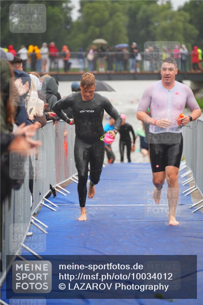 30.08.2026 - Elbe Triathlon Hamburg LAZAROV Photography http://msf.ph/oto/10034012 30.08.2026 08:55:45 Schwimmen 489, 504, 543, 622 meine-sportfotos.de