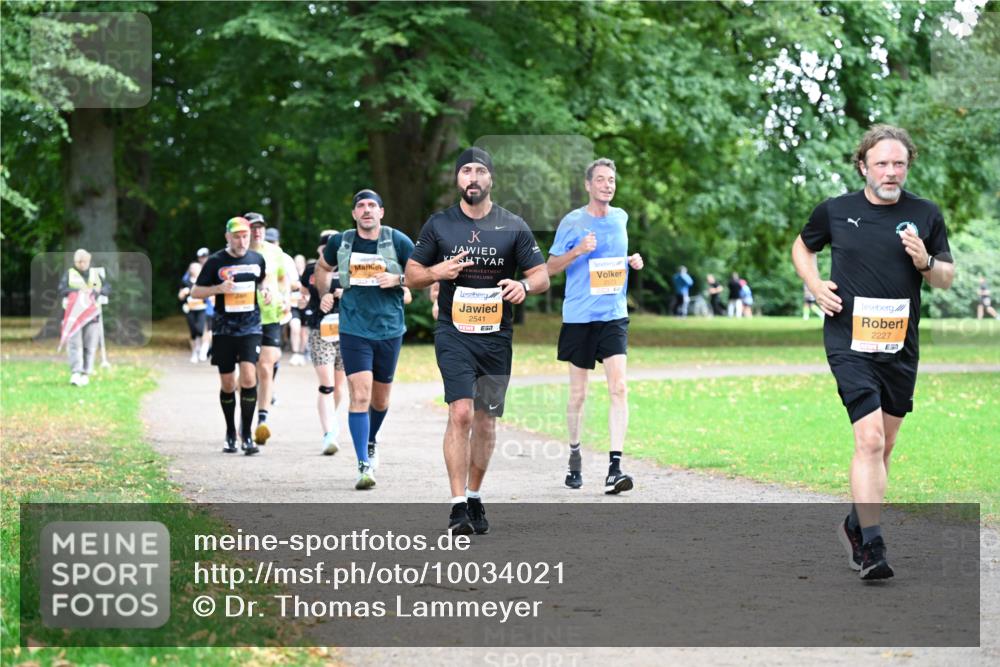 30.08.2026 - Blankeneser Heldenlauf Dr. Thomas Lammeyer http://msf.ph/oto/10034021 30.08.2026 10:40:01 Laufen 2541, 57, 2227 meine-sportfotos.de