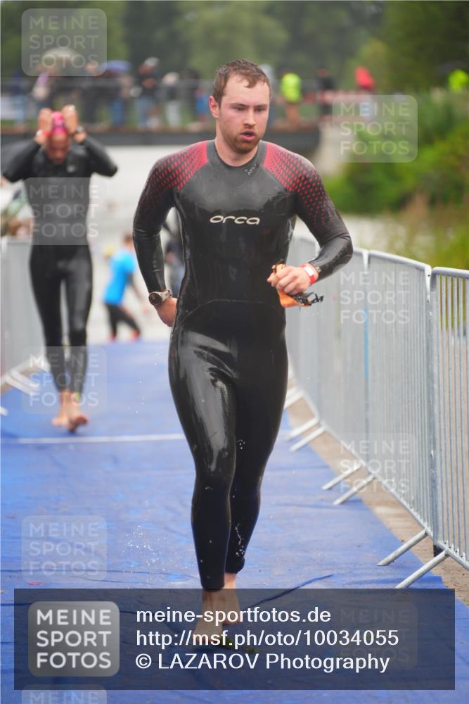 30.08.2026 - Elbe Triathlon Hamburg LAZAROV Photography http://msf.ph/oto/10034055 30.08.2026 08:55:56 Schwimmen 449, 512, 532, 542, 543, 544, 622 meine-sportfotos.de