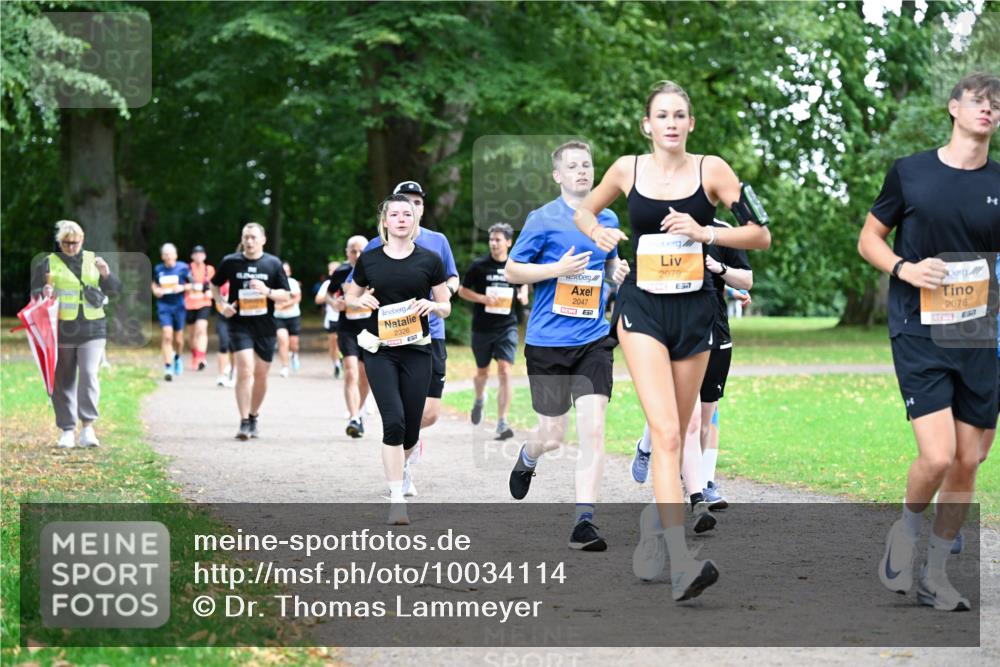 30.08.2026 - Blankeneser Heldenlauf Dr. Thomas Lammeyer http://msf.ph/oto/10034114 30.08.2026 10:40:12 Laufen 2326, 2047, 2079, 57, 2078 meine-sportfotos.de