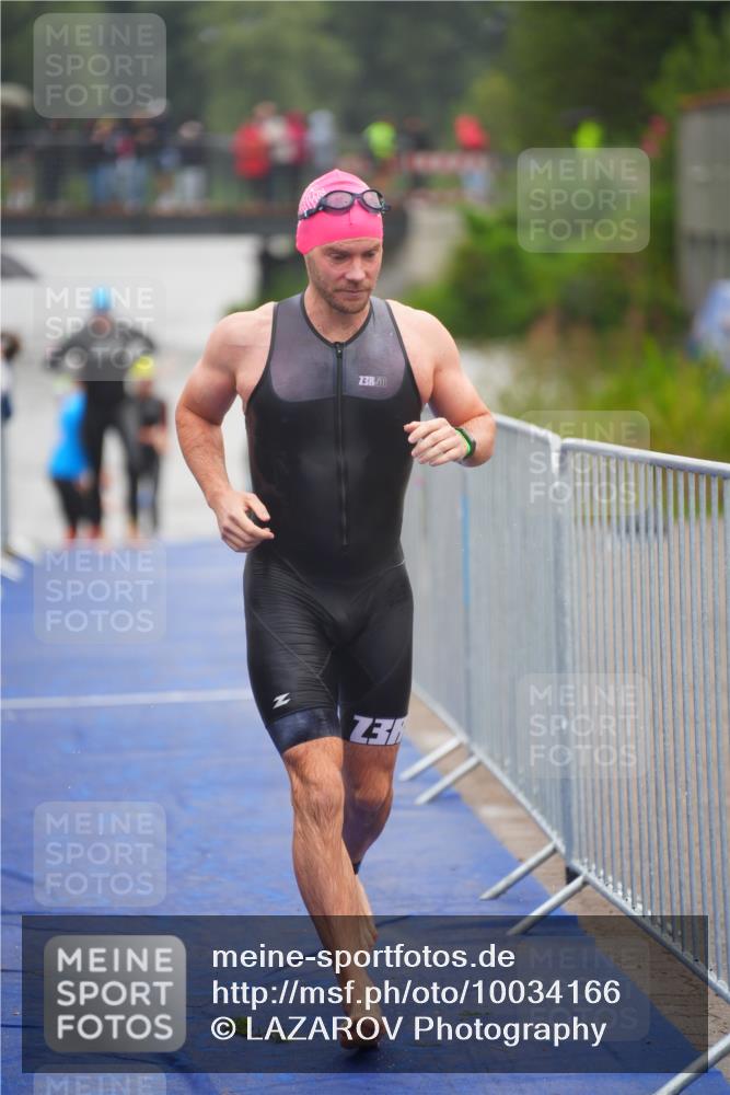 30.08.2026 - Elbe Triathlon Hamburg LAZAROV Photography http://msf.ph/oto/10034166 30.08.2026 08:56:28 Schwimmen 429, 436, 498 meine-sportfotos.de