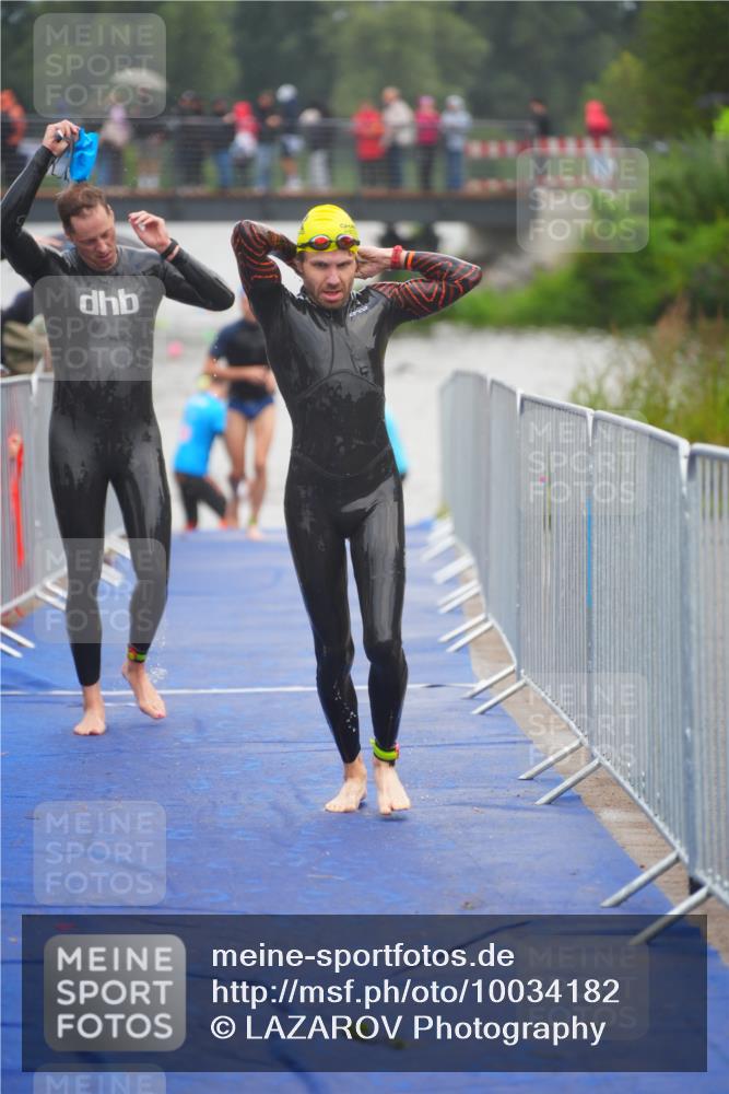 30.08.2026 - Elbe Triathlon Hamburg LAZAROV Photography http://msf.ph/oto/10034182 30.08.2026 08:56:38 Schwimmen 434, 436, 490 meine-sportfotos.de