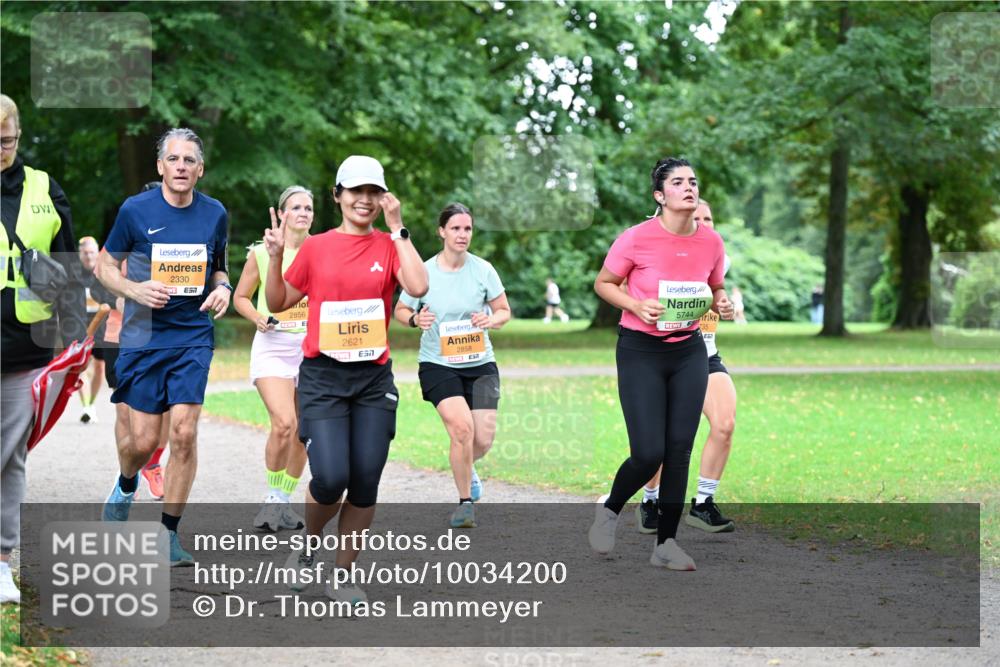 30.08.2026 - Blankeneser Heldenlauf Dr. Thomas Lammeyer http://msf.ph/oto/10034200 30.08.2026 10:40:21 Laufen 2330, 2856, 2621, 2, 2858, 5744 meine-sportfotos.de
